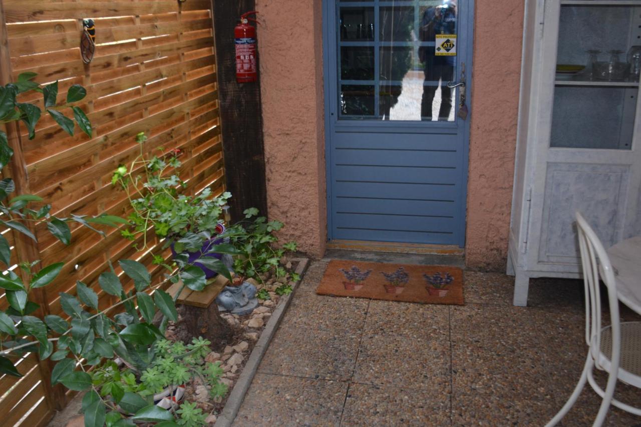 Mas Les Cigales Roaix Exterior photo